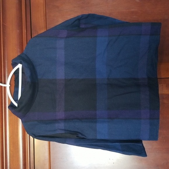 JM Collection Tops - 100% wool plaid long sleeve womens top
